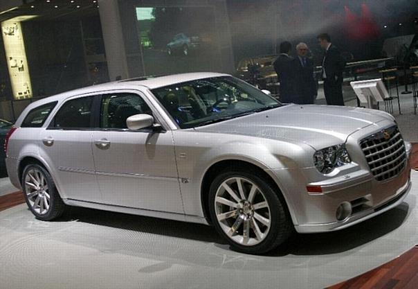 Chrysler 300C Touring SRT-8